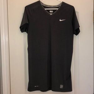 Grey Nike pro v neck